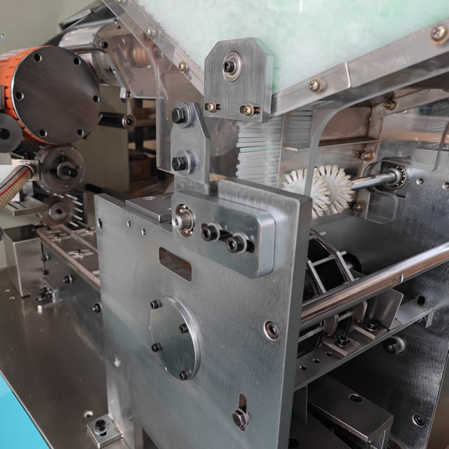 U Shape Straw Tetra Pack Packing Machine LG-53