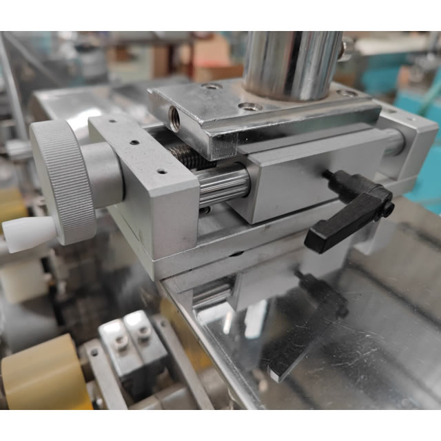 Individual Straw Packing Machine LG-51YS